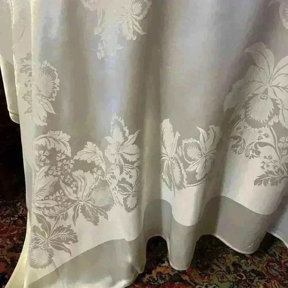 Vintage Ivory Damask Rectangular Tablecloth | Floral Jacquard Elegant Wedding